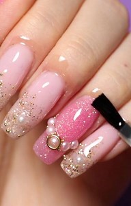 ROSSI Nails on Reels