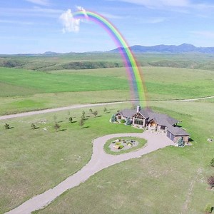 Natural Element Homes on Reels | Facebook