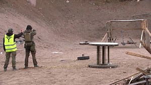 18K views · 145 reactions | Ruuti haisee ja aseet paukkuvat joka puolella Lopen ampumaurheilukeskuksessa. Finnish Brutality -tapahtuma on nimensä mukainen ampumakilpailu, jonka päätarkoitus on kuitenkin turvallinen hauskanpito. https://www.mtvuutiset.fi/artikkeli/finnish-brutality-ampumakilpailussa-kaytetaan-oikeita-luoteja-suomeen-halutaan-rankempaa-kilpailua/8272712#gs.e05jc9 | MTV Uutiset | Facebook