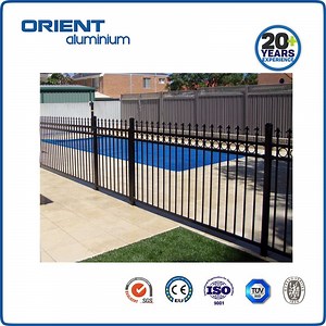 [Hot Item] Safety Fence Steel Grills Steel Square Tube Decorative Border Designs Garden Fence