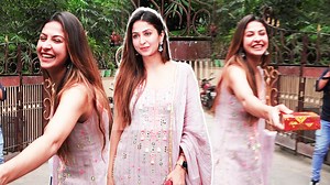 Kabhi Khushi Kabhie Gham actress Malvika Raaj celebrates Diwali with the media and promotes her upcoming film 'Squad'. #MalvikaRaaj #Squad #K3G | Lehren