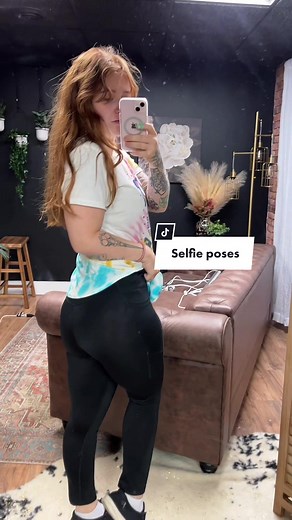 Sp!cy selfie poses for all bodies 🔥 #boudoir #boudoirphotographer #photography