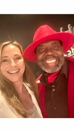 The incomparable @timmcafeelewis celebrating Agape International Spiritual Center’s 39th anniversary! It’s rare for a spiritual center to have this kind of longevity. I’m so grateful to be part of such a loving, practicing, elevating community. Thank you, @michaelbbeckwith for creating such a beautiful place for folks all around the world to call home.❤️❤️❤️ Here’s to the next 39!🎉💜🎉 #newthoughtmovement #agapeinternationalspiritualcenter #agapespiritualcenter #michaelbernardbeckwith #michaelb