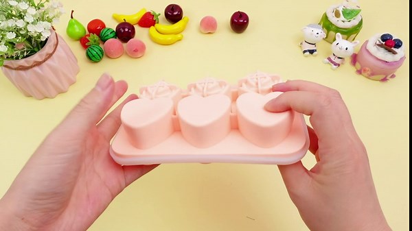 Lallisa 3 Pcs Heart Shape Ice Cube Tray Silicone Rose Ice Cube Mold with Covers Large Diamond Rose Ice Molds for Cocktails Silicone Ice Ball Maker Mold for Chilling Whiskey Drinks, Blue, Green, Pink
