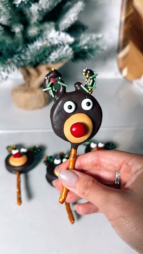 코스모폴리탄 Cosmopolitan Korea on Reels