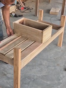 Amazing Handmade Wooden Bench: DIY Woodworking Project
