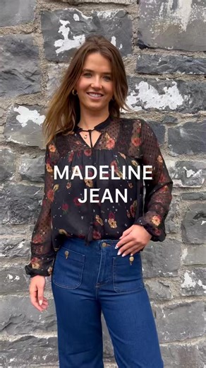 Our ‘Madeline’ jeans are a must have in your wardrobe ❤️‍🔥 €49.99 Shop in stores! | Born