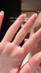 This year… all the pores will be UNCLOGGED 👏🏻✨ Do this routine for the pores > Skin1004 cleansing oil, skin1004 Poremizing cleanser Celimax retinal on pores Celimax PHA exfoliation stick ✨ #kbeauty #koreanbeauty #koreanskincare #texturedskin #pores | Song Of Skin