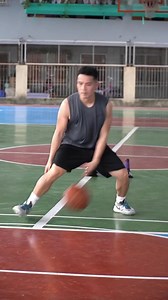 Bound cross-over snatch back | J HOOP Basketball