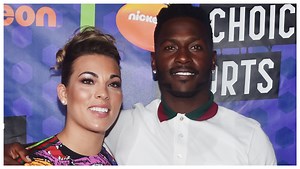 Antonio Brown Says Snapchat Was Hacked After Pornographic Material Leaks