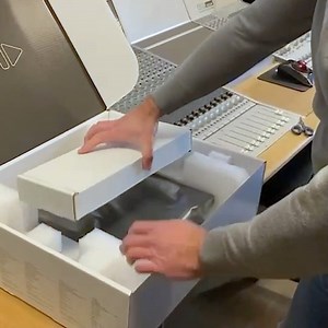 👏 Special delivery — Pro Tools | Carbon 📷 instagram.com/absonant.trainingcenter ▶️ avid.com/carbon #protoolscarbon #hdx #dsp #recording #mixing #daw #protools #avid #iamavid | Avid