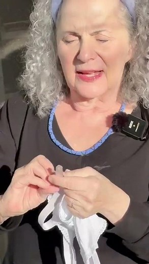 Garter belts and girdles were the standard dress code! #vintagefashion #grannytalks