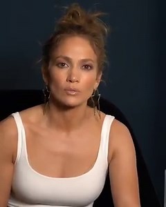 25 days away 🚨 from the #JLoItsMyParty tour! We are GRINDING it out in tour rehearsals and meetings. I CANT WAIT. 💋 Full video: https://youtu.be/I3towLlBF2U | Jennifer Lopez