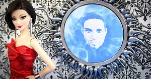 How to Make a Once Upon A Time Dollhouse Magic Mirror