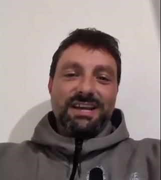 ЦГ/ЕУ порно влада - ко носи халтере? #medeni