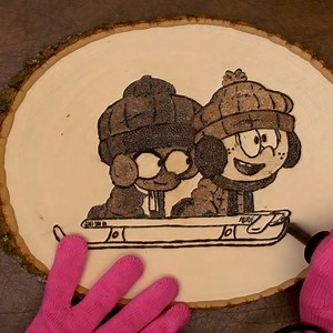 from log to Loud 🪵❄️ the perfect holiday decoration! | Nickelodeon