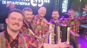 Hoje começa a Outubro Fest de Esteio | Herta Klein