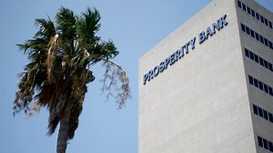 Coronavirus: Banks, SBA 'overwhelmed' with Paycheck Protection Program loan applications