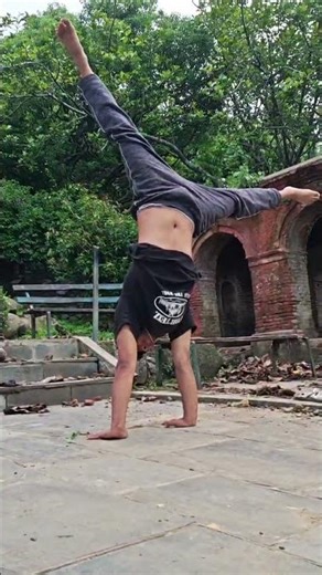 what is is🤸😂