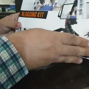 #vlogging #kit for youtube #unboxing | أخبار العرب | Facebook