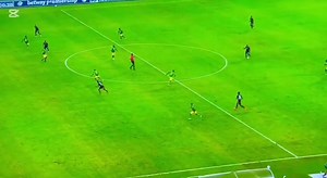 Tito Maswanganyi goal against Golden Arrows. 🏴‍☠️🏴‍☠️🏴‍☠️🏴‍☠️🏴‍☠️🏴‍☠️🏴‍☠️🏴‍☠️🔥🔥🔥🙌🏿🙌🏿Beautiful build up, insane assist and a cool finish. 🏴‍☠️🏴‍☠️ | Thabang UncleBlaque