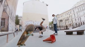 Buryeah Arm Elevation Pillow with 2 Pockets, Soft Ergonomic Support Pillow for Elbow Rest Wedge Broken Arm Gifts with High Density Foam for Recovery Sleeping(Black)