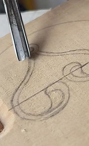 200K views · 222 reactions | Easy Floral Carving: Simple Steps for Beautiful Designs!蝹✨ Start with basic shapes, use sharp tools, and carve with patience! #WoodCarving #FloralDesign #DIYProjects #Handmade #Craftsmanship #EasyCarving #Reels | WoodArt | Facebook