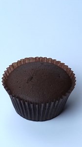 Busy Bee Cupcake #chocolate #bee #cupcake #fun | Tasty Plus