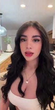 Live Clips ✨🍒 - Stay Tuned For More Videos! 💕🔥 #baddie #latina #curvy #model #reels #vixen