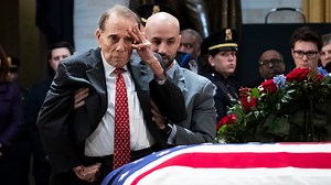 Bob Dole pays respects to former President George H.W. Bush