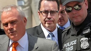 Fogle points finger at girl's parents in new court documents