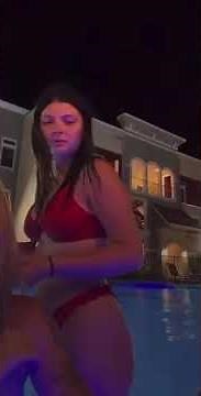 Fully exposed bikini wedgie on tiktok live! #wedgie