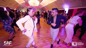 Edward L. Albino Torres & Edyta Czagowiec official | social dancing @ Salsa Addicted Festival **** Event : 10th-13rd/2023 organized by Dan Ceplinschi **** to follow the event : FB : Salsa Addicted Festival / @SalsaAddictedFestival IG : @salsaaddictedfestival www.salsaaddictedfestival.com **** #dance #dancer #salsa #romania #timisoara #salsaaddictedfestival #salsacongress #festival #mambo #romantica #stardancevideo #starmambovideo ----- Edward L. Albino Torres , Edyta Czagowiec | Stardancevideo