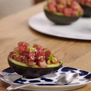 Hop on the poke trend with this delicious bowl! (via AOL Lifestyle) | Yahoo News