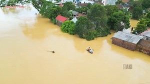 42K views · 574 reactions | Chẳng dám mong gì cao sang nữa, chỉ mong tất cả người thân ở quê nhà được bình yên. | Lời Của Gió | Facebook