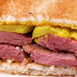Homemade Corned Beef Sandwich | Tasty UK
