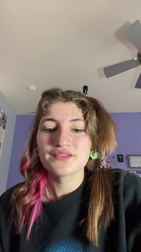 #greenscreen And no I didn’t get shoes