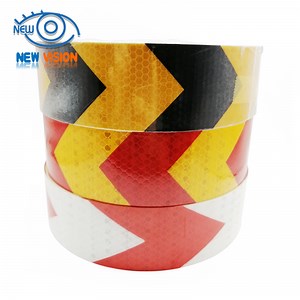[Hot Item] Arrows Night Driving Warning Truck Reflective Sticker Conspicuity Reflective Tape for Road Safety