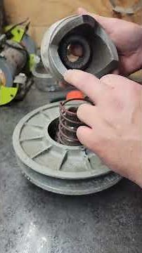 Polaris secondary clutch disassembly