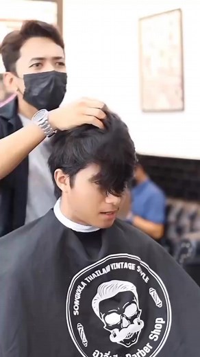 Korean comma hairstyle #modelrambutpria #gayarambut #hairstyles #haircut #gayarambutpria #gayabaru #hair ⓒwahlprofesionalsea | Gaya Rambut