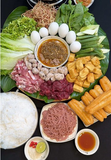 Cách nấu lẩu riêu cua bắp bò sườn sụn tại nhà