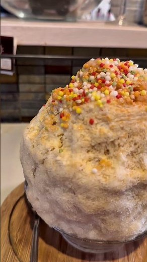 【岡山駅徒歩圏内でかき氷専門店ならここ！！】毎年大好きなかき氷！エスプーマで仕上げるフワフワかき氷🍧#岡山#岡山グルメ#岡山カフェ#岡山かき氷#かき氷#岡山駅