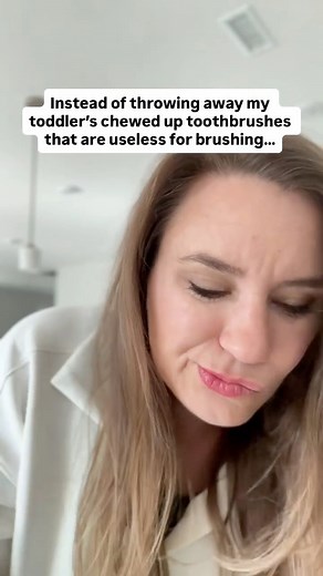Instead of tossing your toddler’s chewed-up toothbrushes, put them to work! 🪥 Once a brush starts to splay or gets too chewed up to clean teeth (and isn’t being replaced because of sickness), we turn it into a toy. Let them use toothbrushes to clean cars, toys, or even the bathtub! 😆 Brushing as play helps kids learn the motions, feel more comfortable, and see brushing as something fun, and not a battle. 🙌 Hi 👋 I’m Emily, a mom of two married to a pediatric dentist, sharing real-life tooth t