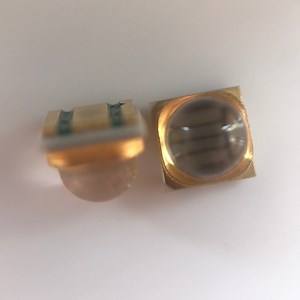 [Hot Item] Factory Quality 5W UVC LED UVA 365nm 370nm Chip Lens 30 Degree 1500-2300MW UV LED Chip for Printing