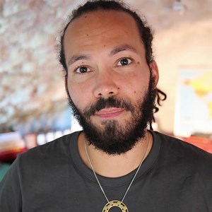 40 reactions | Dans la nuit du vendredi 8 au samedi 9 septembre, un séisme important est survenu au Maroc et a été à l’origine de nombreuses morts et ravages. Dans cette vidéo, je te partage la leçon à retenir d’un tel événement. -- Pour en savoir plus et nous rejoindre, c'est par ici : https://www.jeanlaval.com #Actualité #homme #femme #motivation #reels #citation | Jean Laval | Facebook