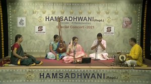 K Gayathri - Vocal Dr Hemalatha - Violin R Sankaranarayanan - Mrudangam Sai Subramaniam - Morsing | Unique Music World