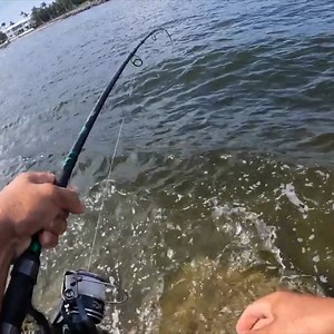 Giants right next to these Rocks! | Yakin With Jack