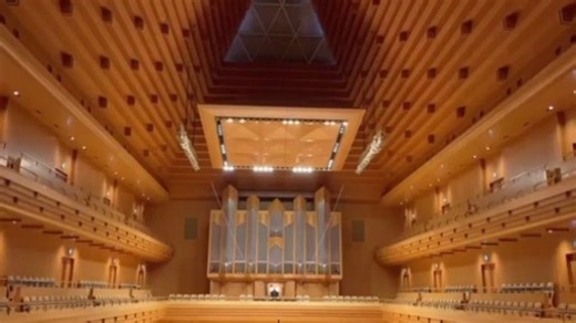 鈴木雅明のオルガン独奏、バッハ《ファンタジアとフーガ》ト短調の冒頭を少しだけお見せします！バッハ・コレギウム・ジャパン創立30周年記念演奏会、東京公演は16日(水)19時より東京オペラシティにて。 https://t.pia.jp/pia/ticketInformation.do?eventCd=2031405&rlsCd=001 | Bach Collegium Japan