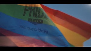 🏳️‍🌈 #Ibiza is celebrating diversity for another year. The #GayPride2023 will be a meeting place for tolerance with a wonderful events proposal. Take note of some of them 🔝: 🎵 #DiversityCelebration: theater plays, performing arts, concerts, gastronomy and party on S'Arenal Beach. ❤️ #YoungAndProudGala, for the youngest people. 🌈 #QueensDragNight: open-air gala in the Port of Ibiza. 📄Manifesto and Great March for LGTBIQ rights. 🗓️ From 9 to 17 June 2023. 👉 http://bit.ly/3KTfVNh - 🏳️‍🌈 #