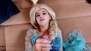 Blonde sucking your fingers with big plrasure - Sana (사나 트와이스) face swap